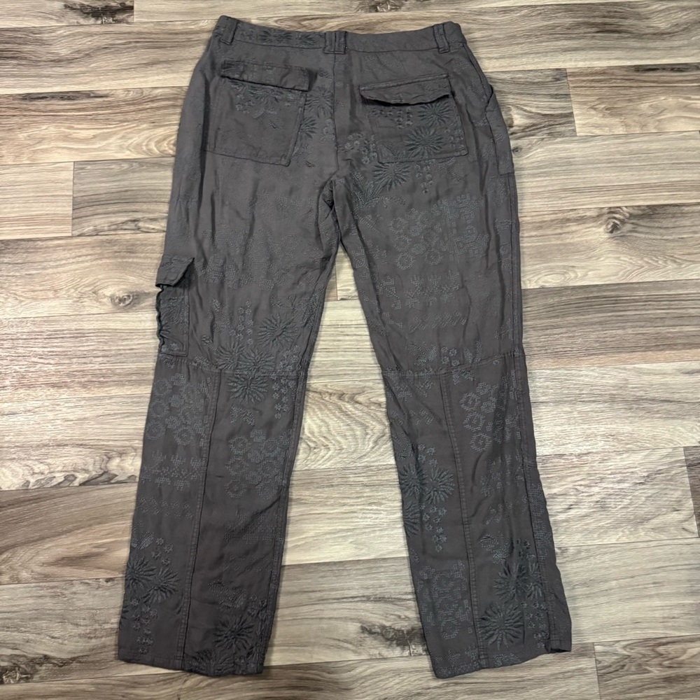 Sundance Floral Embroidered Cargo Pant in Gray Size 8 - Picture 7 of 8